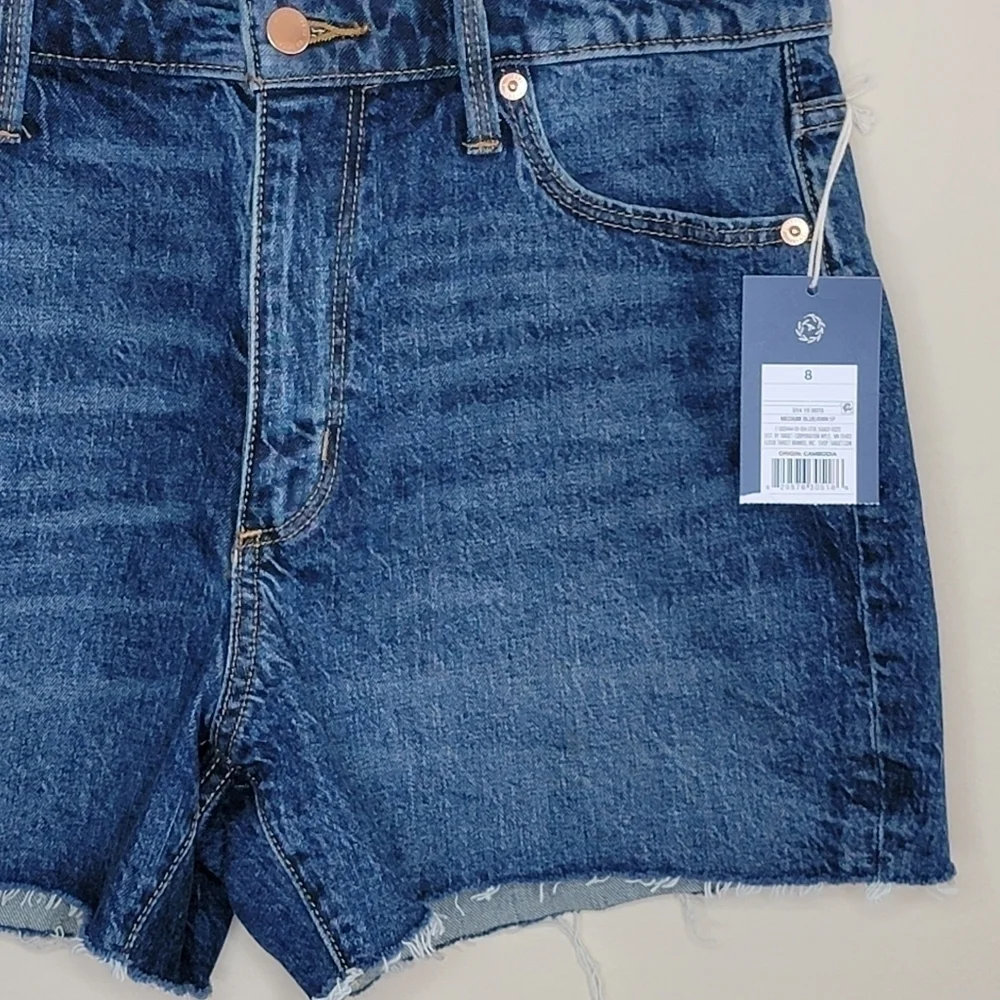 NWT Universal Thread | Vintage Midi Denim Jean Cut-Off High Rise Shorts Size 8